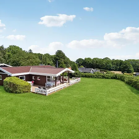 Holiday home 3 Bedroom In Sydals *